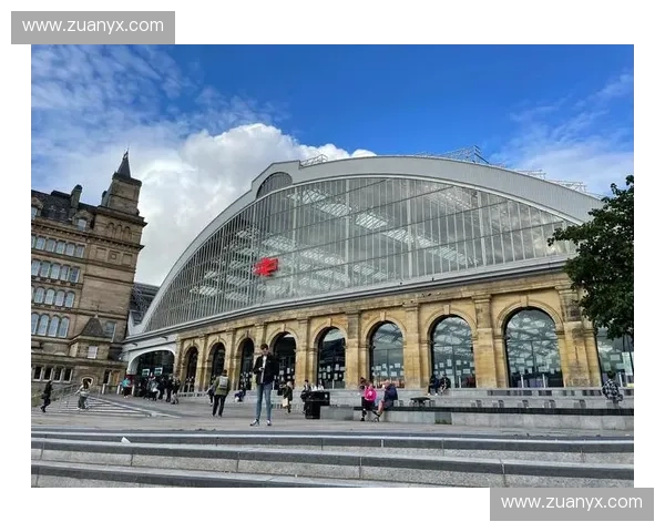 以利物浦为中心探索英伦工业文化与现代城市魅力之旅 以利物浦为中心探索英伦工业文化与现代城市魅力之旅